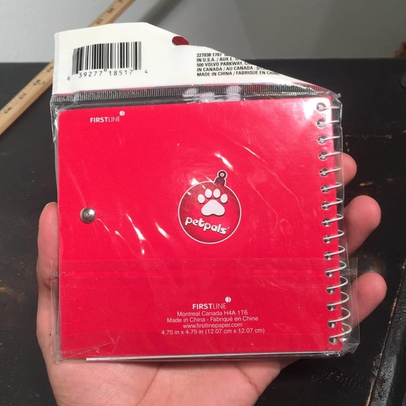 Dogs Mini Notebooks With Pens - Picture 8 of 8